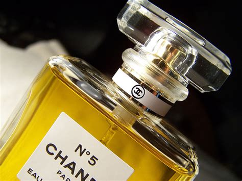 Moda: 5 curiosità sul brand Chanel. Scopriamole insieme